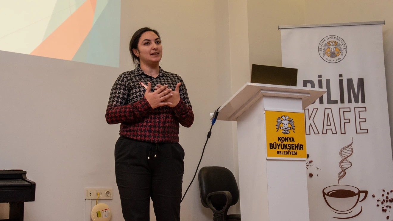 Bilim Kafe etkinliklerinde meme kanserine dikkat çekildi